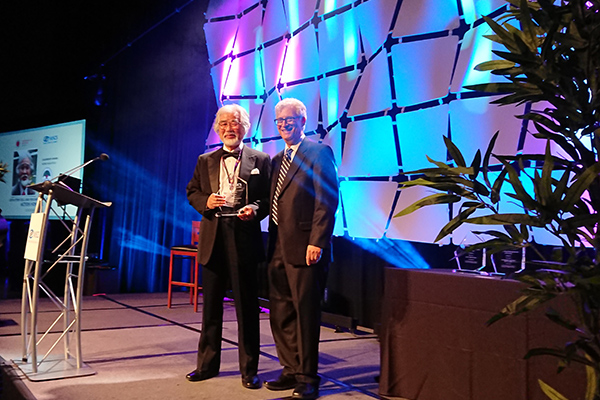 中辻憲夫最高顧問が米国で2018年幹細胞貢献賞を受賞